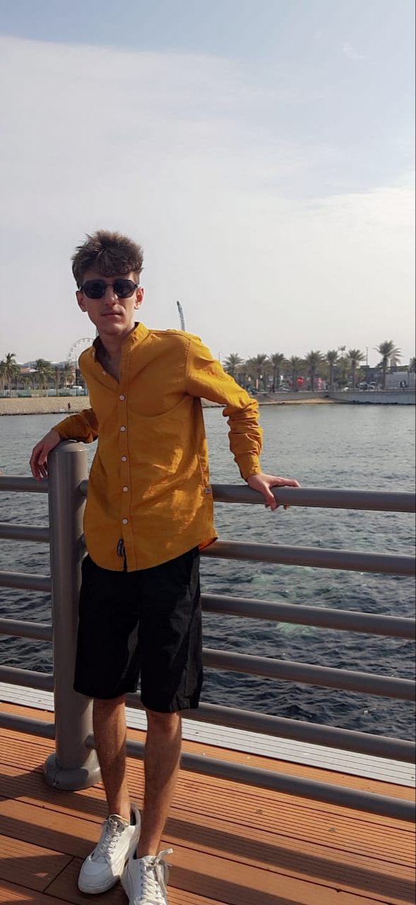 المودل / احمد اسامه