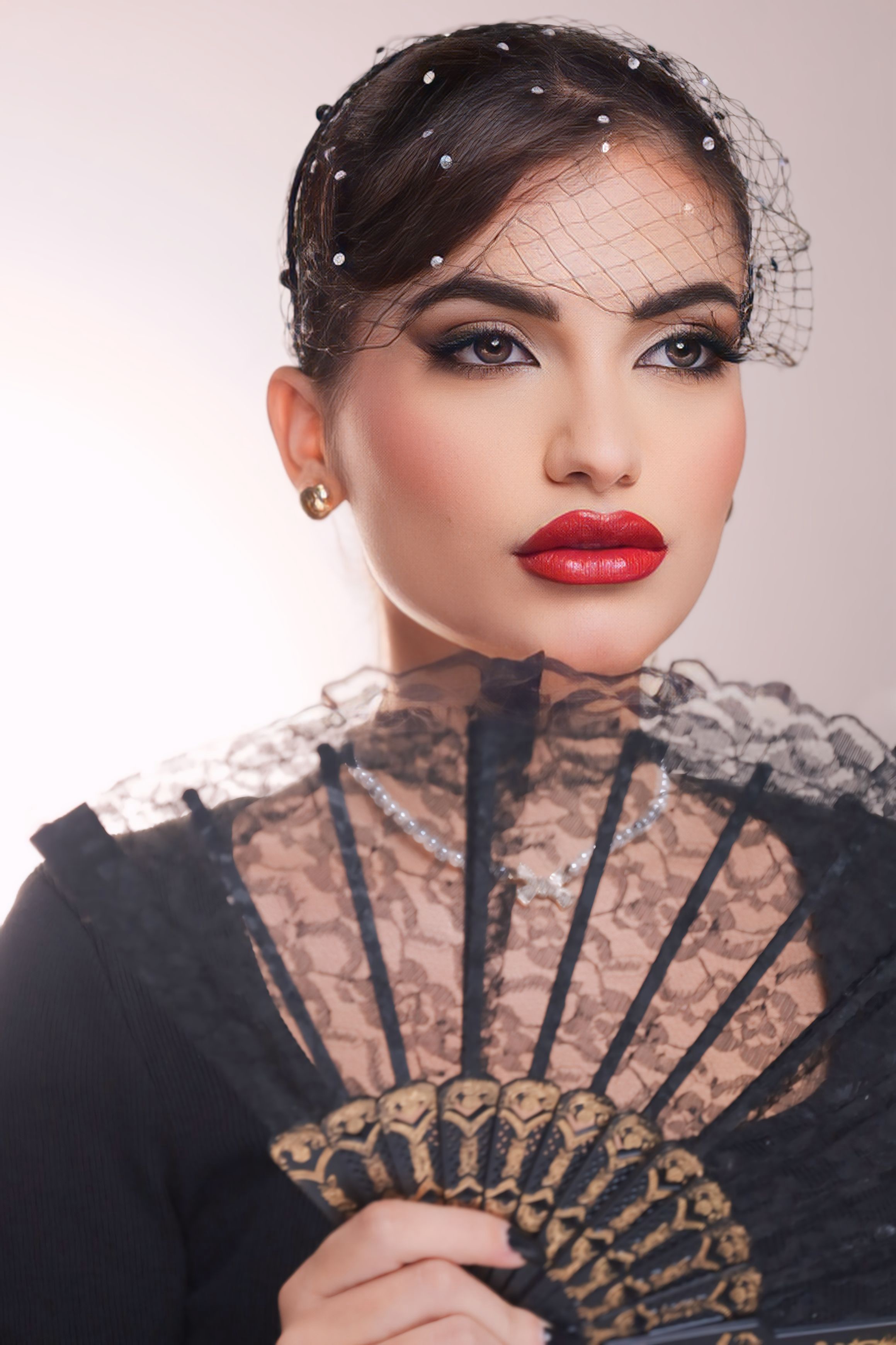 المودل / carla madi