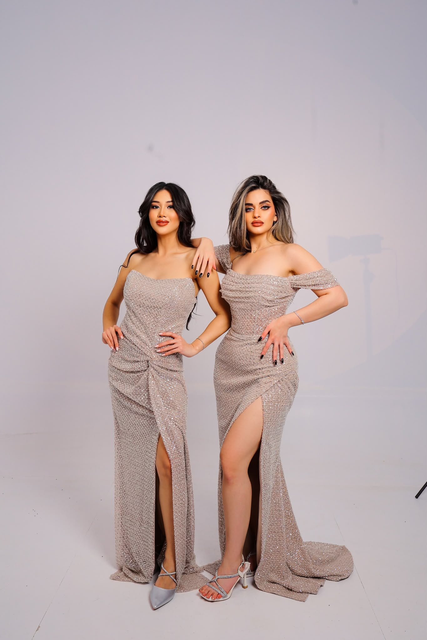 المودل / Simge Karaciğer