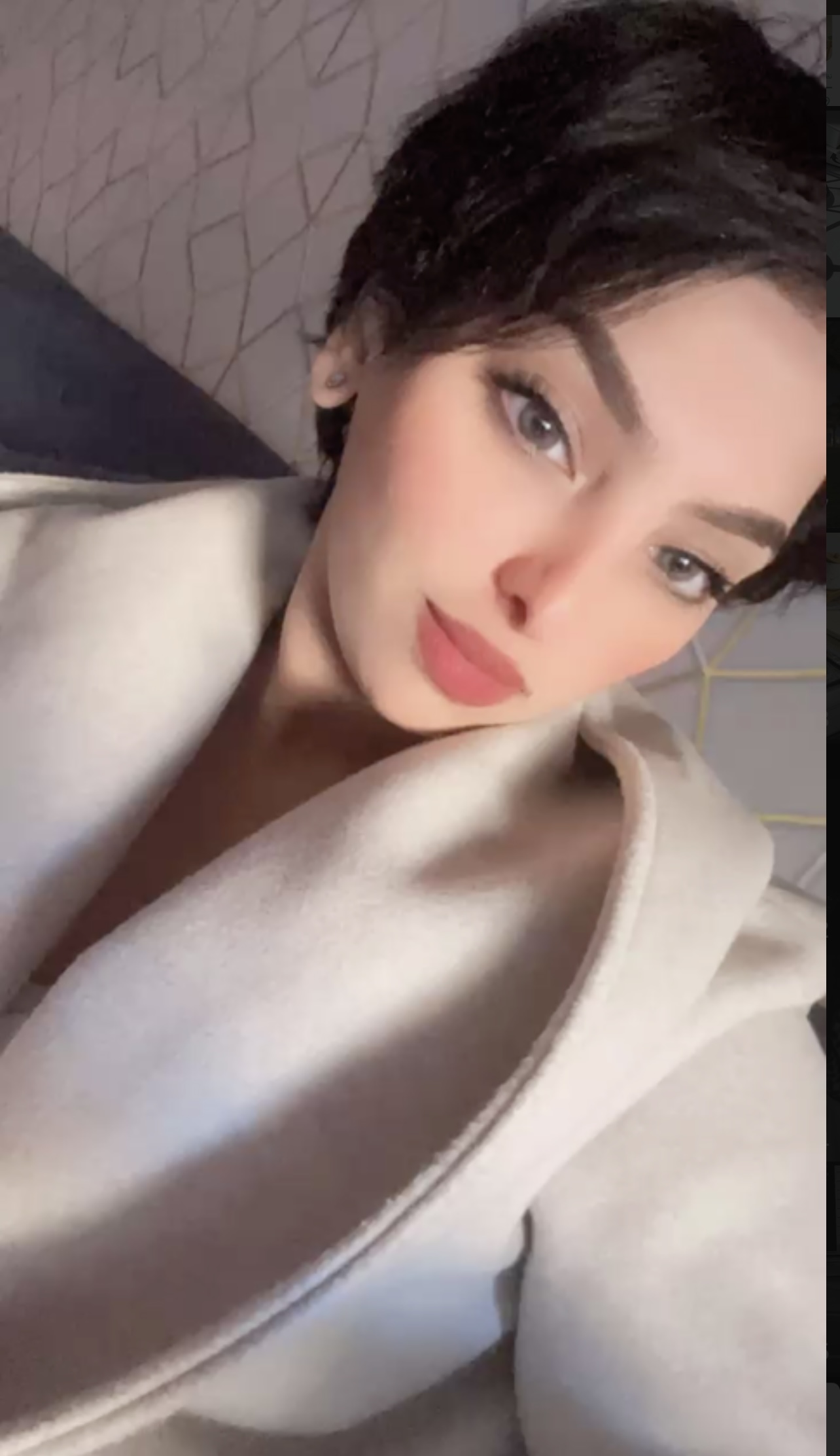المودل / ملك Hadadi
