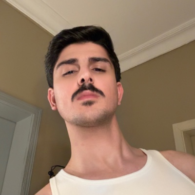 المودل / مصطفى احمد