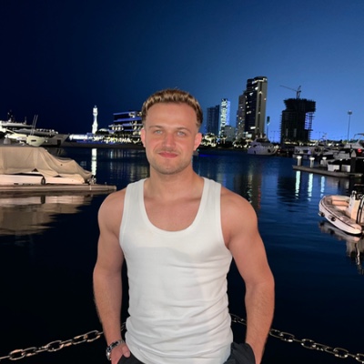 عمر الصالحه