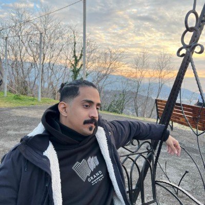 المودل / SALEM ALHADDAD