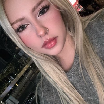 المودل / Ceylin Elvan