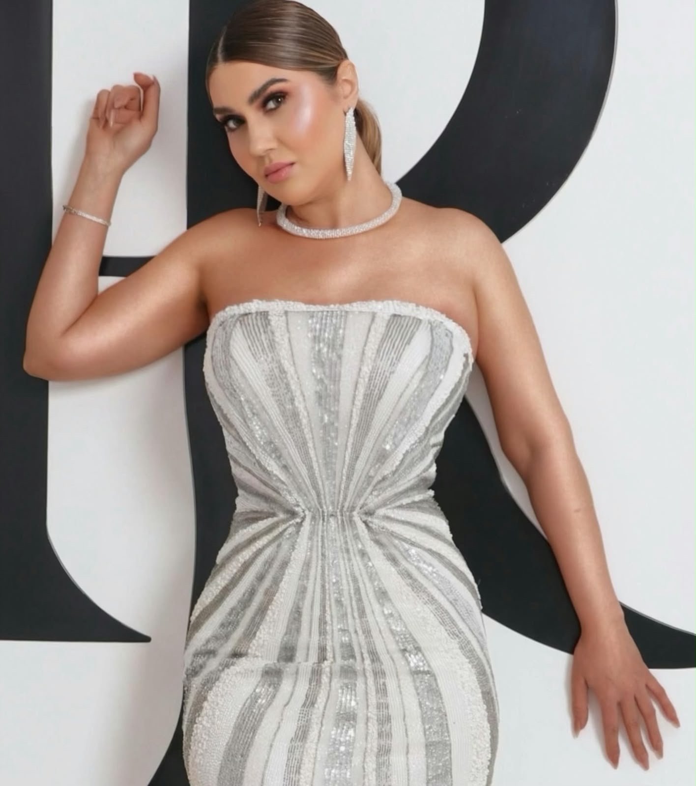 المودل / Melek Duba